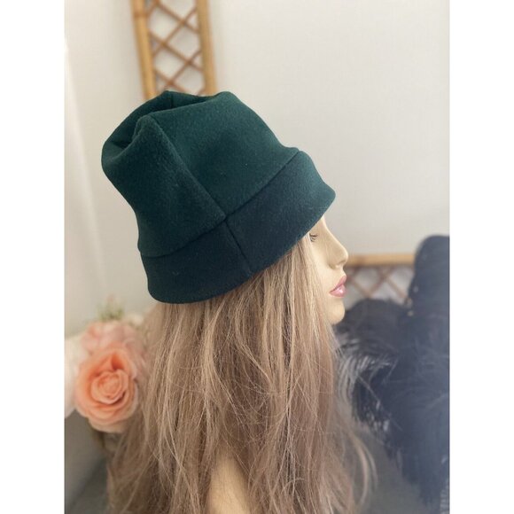 Vintage Reebok OSFA Cuffless Green Unisex Hat Beanie One Size Gold Logo EUC - Picture 11 of 16